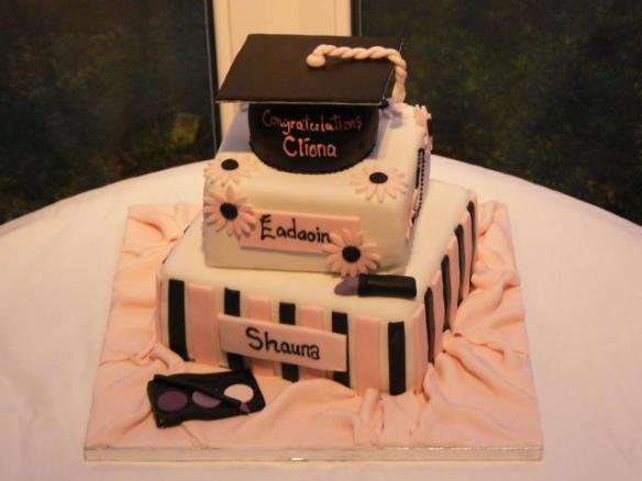 congratulations_cake_244_lg