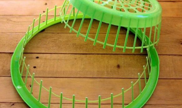 s-17-tricks-to-make-a-gorgeous-wreath-in-half-the-time-crafts-wreaths