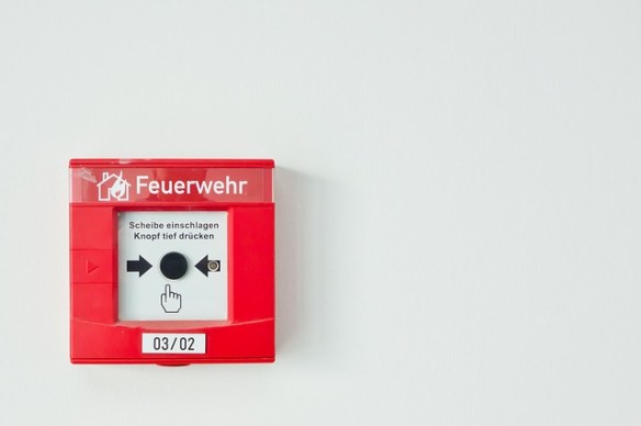 fire-detectors-502893_640